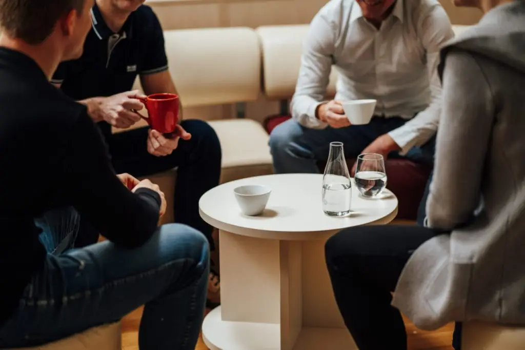 Program za dobro počutje zaposlenih na delovnem mestu - medosebni odnosi